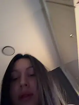 Snapshot of lorry6 chatting on February 12, 2026, 8:14 am lorry6 online show from February 12, 2026, 8:14 am