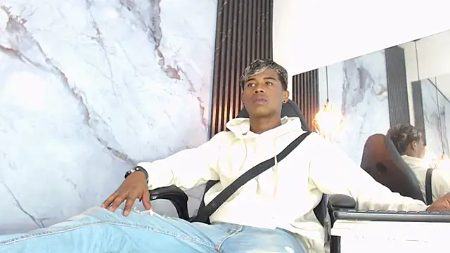 Snapshot of TonnyMarck chatting on March 22, 2026, 2:59 am TonnyMarck online show from March 22, 2026, 2:59 am