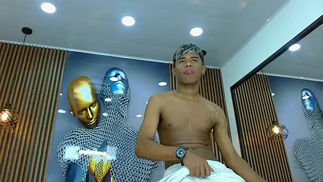 Snapshot of TonnyMarck chatting on April 10, 2026, 12:45 pm TonnyMarck online show from April 10, 2026, 12:45 pm