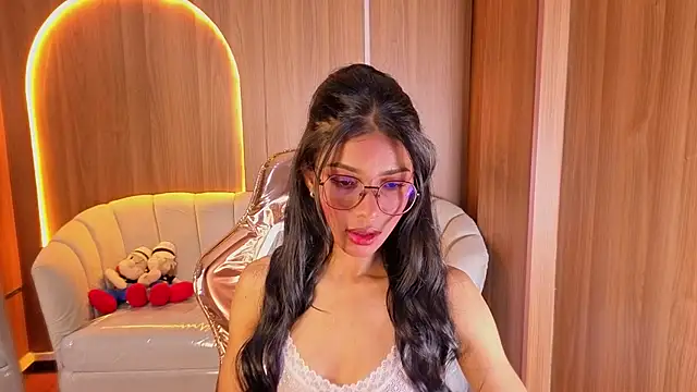 Alina b  online show from March 19, 2026, 8:09 pm