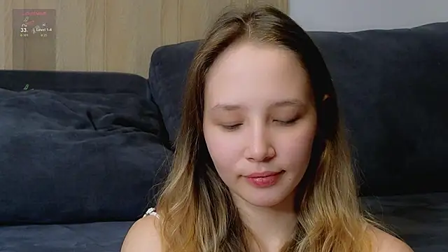 Snapshot of y0ur_sunshinee chatting on March 12, 2026, 12:53 pm y0ur sunshinee online show from March 12, 2026, 12:53 pm