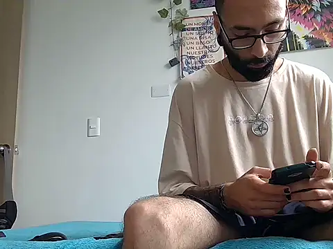 Snapshot of venus_midnight chatting on February 15, 2026, 1:54 pm venus midnight online show from February 15, 2026, 1:54 pm