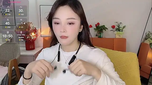 Lisa-295188 online show from February 10, 2026, 7:07 am