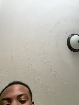 Snapshot of Daddyy000dd chatting on February 28, 2026, 8:41 pm Daddyy000dd online show from February 28, 2026, 8:41 pm