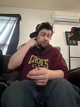 Snapshot of GabEthier chatting on March 31, 2026, 3:14 pm GabEthier online show from March 31, 2026, 3:14 pm