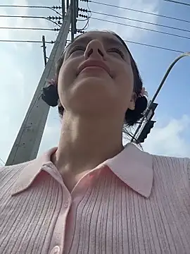 MiaTee online show from March 24, 2026, 2:11 am