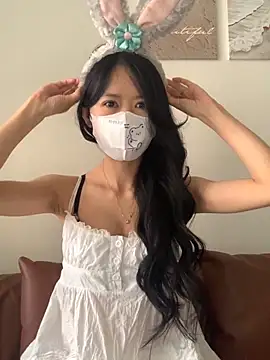 ShouSushi online show from March 15, 2026, 6:53 am