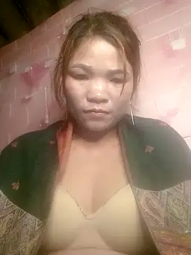 Snapshot of maymay-2000 chatting on February 15, 2026, 2:27 pm maymay-2000 online show from February 15, 2026, 2:27 pm