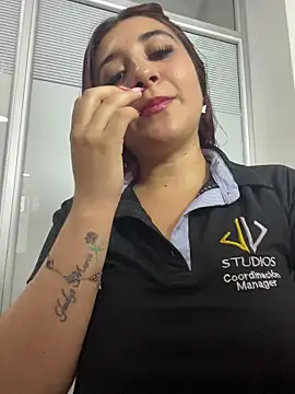 Snapshot of Nahomy_Benett chatting on February 22, 2026, 11:34 am Nahomy Benett online show from February 22, 2026, 11:34 am