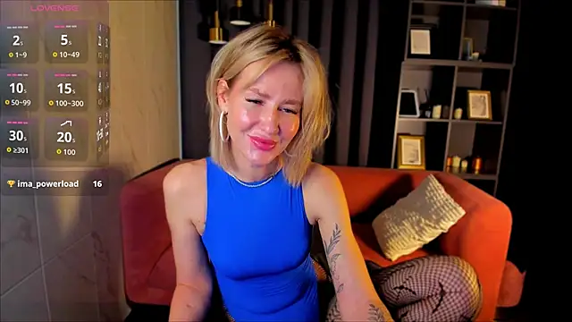 Snapshot of Madam__Isabella chatting on April 9, 2026, 6:41 am Madam Isabella online show from April 9, 2026, 6:41 am