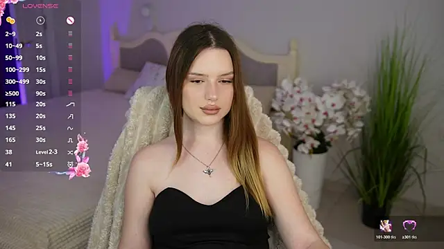 Milana Moons online show from July 23, 2026, 11:40 am