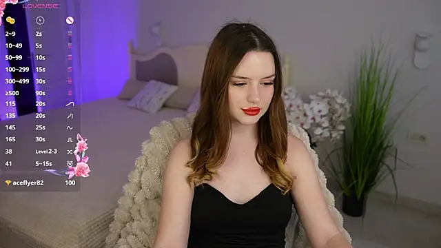 Milana Moons online show from July 17, 2026, 10:56 am