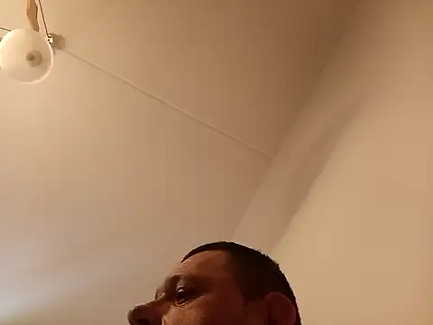 AdagioDecal online show from March 15, 2026, 11:39 am