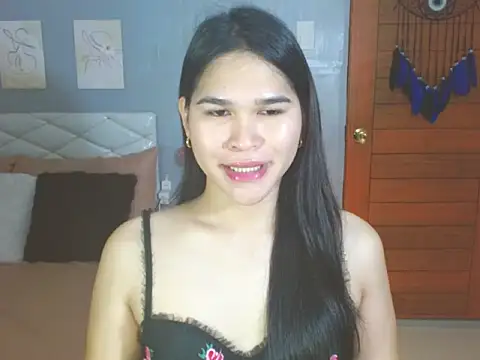 Snapshot of alianabrooks chatting on February 9, 2026, 4:10 am alianabrooks online show from February 9, 2026, 4:10 am