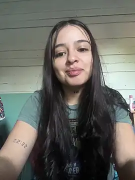 vainillasuave online show from March 25, 2026, 12:48 pm