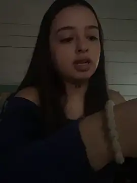 vainillasuave online show from April 7, 2026, 1:35 pm