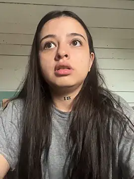 vainillasuave online show from April 14, 2026, 12:54 pm