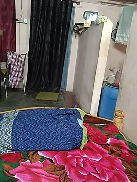 Snapshot of Madhusri_Tamil_Telugu chatting on May 16, 2026, 2:05 pm Madhusri Tamil Telugu online show from May 16, 2026, 2:05 pm