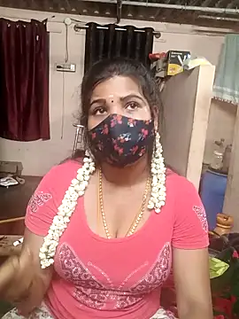 Snapshot of Madhusri_Tamil_Telugu chatting on April 18, 2026, 11:49 pm Madhusri Tamil Telugu online show from April 18, 2026, 11:49 pm