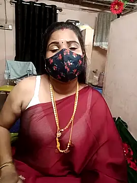 Snapshot of Madhusri_Tamil_Telugu chatting on April 19, 2026, 4:41 pm Madhusri Tamil Telugu online show from April 19, 2026, 4:41 pm