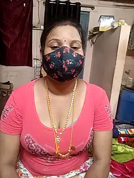 Snapshot of Madhusri_Tamil_Telugu chatting on April 28, 2026, 2:54 pm Madhusri Tamil Telugu online show from April 28, 2026, 2:54 pm