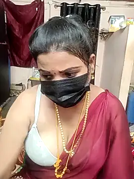 Snapshot of Madhusri_Tamil_Telugu chatting on May 7, 2026, 4:21 pm Madhusri Tamil Telugu online show from May 7, 2026, 4:21 pm