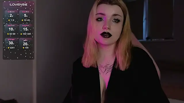 Snapshot of _Matadora_ chatting on February 21, 2026, 2:41 pm Matadora online show from February 21, 2026, 2:41 pm