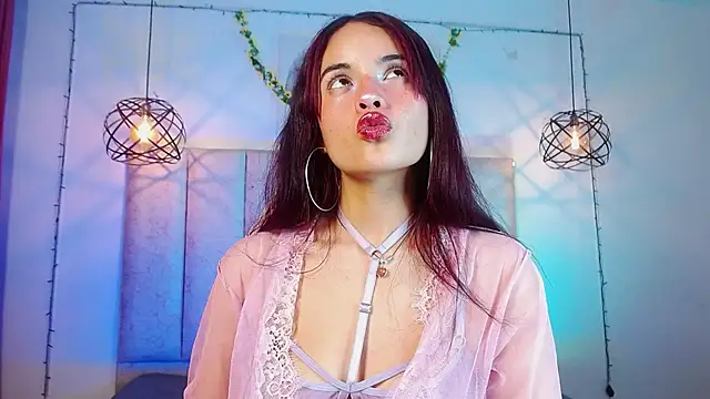 Snapshot of madissonrousecs chatting on April 5, 2026, 4:08 am madissonrousecs online show from April 5, 2026, 4:08 am