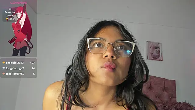 Snapshot of luna_velveth chatting on March 21, 2026, 8:19 am luna velveth online show from March 21, 2026, 8:19 am