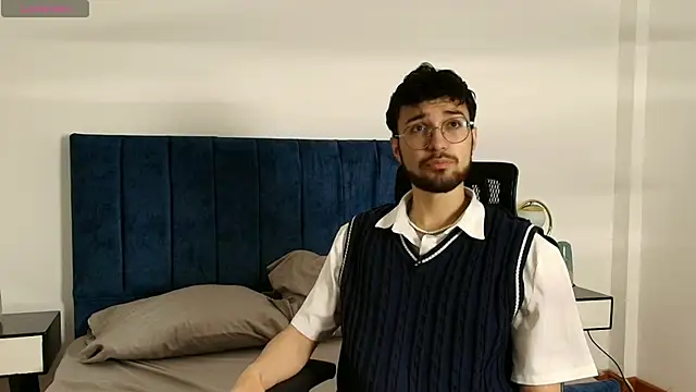 James Potter  online show from February 2, 2026, 7:13 pm