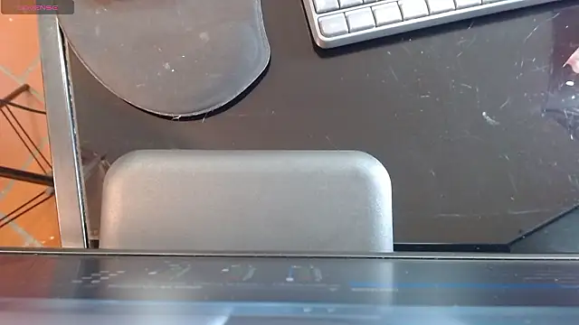 Snapshot of annie_sleeper chatting on February 21, 2026, 3:30 am annie sleeper online show from February 21, 2026, 3:30 am