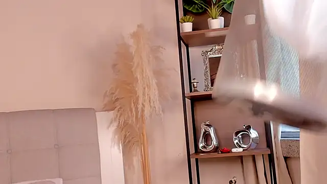 Angel eros  online show from February 23, 2026, 3:56 pm