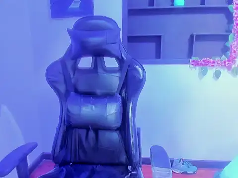 Lunaa Brunettee online show from February 11, 2026, 3:28 am