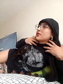  Angel Dark online show from February 19, 2026, 9:01 pm