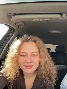 AsynaYuuki online show from March 29, 2026, 12:18 pm