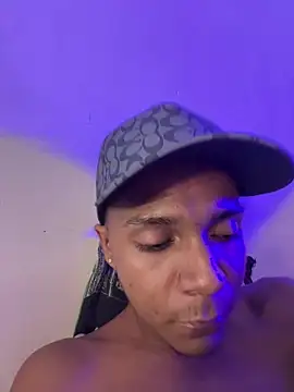 hotboyluxe online show from May 14, 2026, 2:36 pm