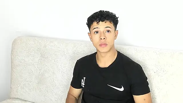 Snapshot of _Alex_Colton chatting on February 5, 2026, 10:38 pm Alex Colton online show from February 5, 2026, 10:38 pm