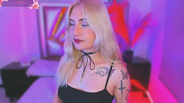 Mariluu  online show from March 16, 2026, 1:37 pm