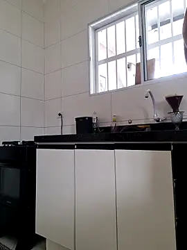 Renataalves online show from February 18, 2026, 12:12 pm