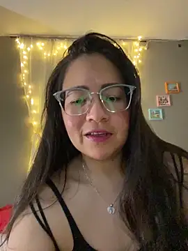 alisbloom online show from March 28, 2026, 5:08 am