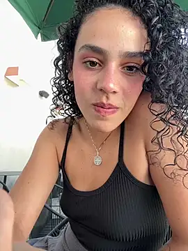 Snapshot of SirenStell0 chatting on March 27, 2026, 4:30 pm SirenStell0 online show from March 27, 2026, 4:30 pm