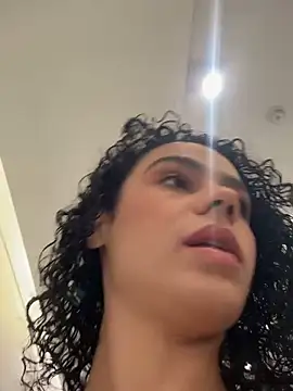 Snapshot of SirenStell0 chatting on April 14, 2026, 4:56 pm SirenStell0 online show from April 14, 2026, 4:56 pm