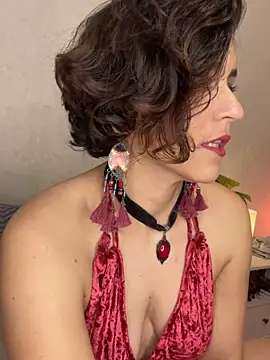 Snapshot of eva_luz chatting on March 6, 2026, 8:37 pm eva luz online show from March 6, 2026, 8:37 pm