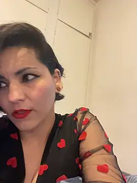 eva luz online show from May 14, 2026, 5:10 pm