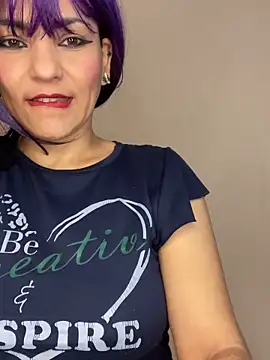 Snapshot of eva_luz chatting on March 25, 2026, 9:03 pm eva luz online show from March 25, 2026, 9:03 pm