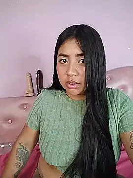 Snapshot of Noa_Baker chatting on May 14, 2026, 1:19 pm Noa Baker online show from May 14, 2026, 1:19 pm