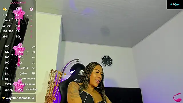 PilarBigCockxxx online show from October 25, 2025, 1:01 pm