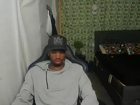 Snapshot of Kofi_exotic_2 chatting on June 15, 2026, 11:15 pm Kofi exotic 2 online show from June 15, 2026, 11:15 pm