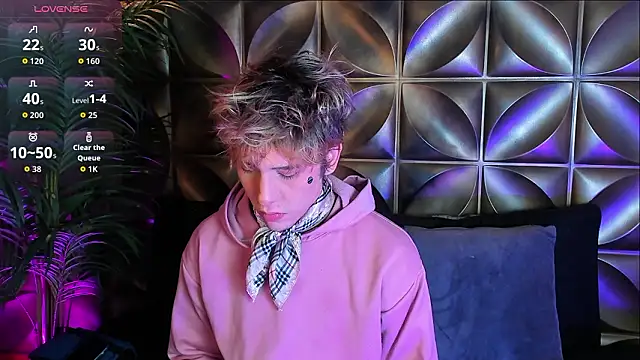 Snapshot of DannyParker_ chatting on February 21, 2026, 4:47 am DannyParker online show from February 21, 2026, 4:47 am