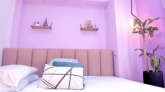 sam doll  online show from April 6, 2026, 7:15 pm